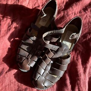 90s Vintage Brown Leather Fisherman Sandals